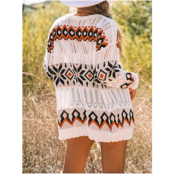 021 Cozy Tribal Western Open Front Oversized Cardigan - Picture 2 of 3
